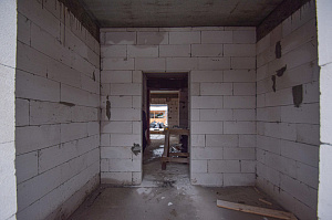 дом в два этажа