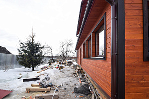 монтаж планкена на фасад