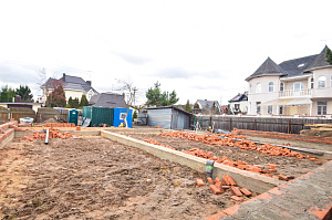 Надежный фундамент 