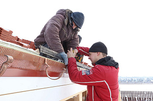Комплексный подход к реконструкции: усиливаем, утепляем и покрываем дом качественной кровлей