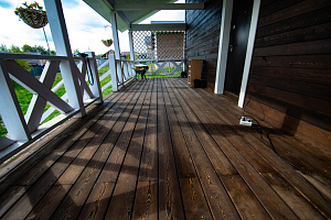 Патинированная терраса из лиственницы