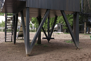 Уникальные всесезонные домики на дереве в LESO Парке