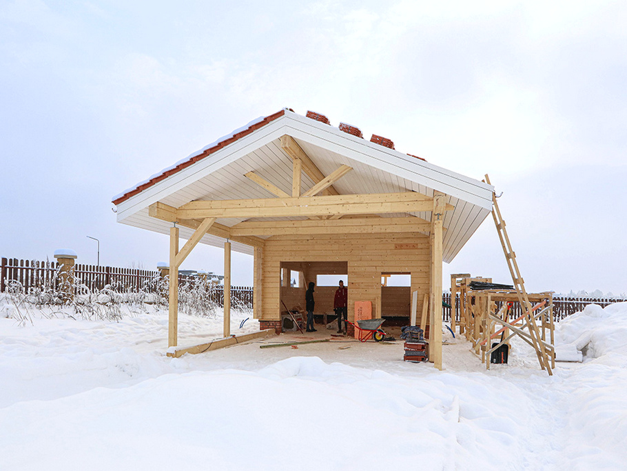 Комплексный подход к реконструкции: усиливаем, утепляем и покрываем дом качественной кровлей
