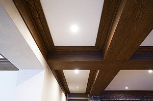 Фальшбалки из МДФ шпон дуба: Мастерство и Стиль для загородного дома в Михайловской горке