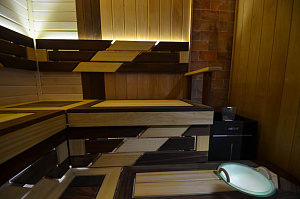 парная из липы в двух цветах