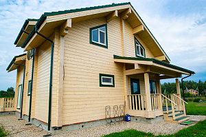 фасад покрашенный маслом renner