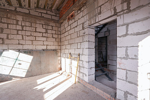 Преображение газобетонного дома: Фальцевая кровля и клинкерный фасад в КП 