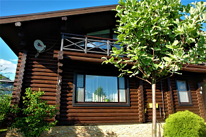 дом крашеный