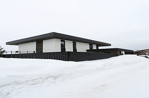 Комбинированный фасад от Лесобиржа-Спб: гармония стиля и долговечности в 