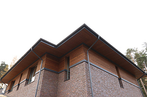 Миллиметры решают: выравнивание, подсистема, скрытый крепёж — идеальный фасад