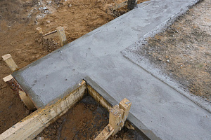 Надёжный фундамент в Старой Ладоге: усиление буронабивными сваями