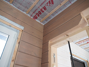 Внутренняя гармония: безупречная покраска брусового дома лазурью Renner в ДНП Деревенька от Лесобиржа-Спб