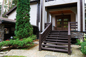 Комплексная защита и обновление фундамента брусового дома в Ропше