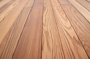 Идеальное решение для нашего климата: термоясень, не боящийся влаги и перепадов температур