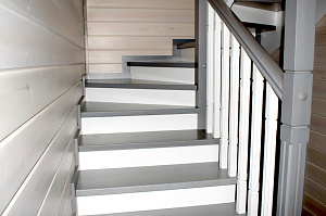 контрастная лестница