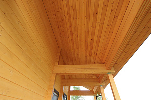 Покраска фасада и архитектурных элементов дома в КП "Ла-Манш"