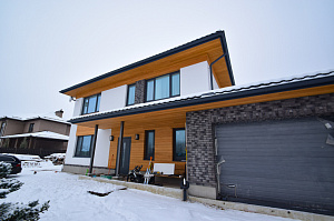 отделка дома планкеном 1