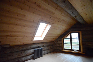 отделка потолка кедром