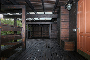 Преображение бани и террасы: защита и эстетика на реке Кобона