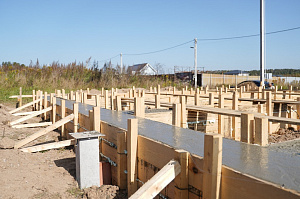 Надежный фундамент для жилого дома в Елагино: основа долговечности от Лесобиржи-СПб