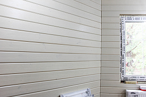 Стены из карельского профиля