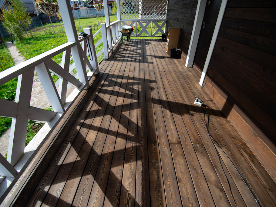 Как мы сделали крутую террасу из низкого сорта палубной доски 