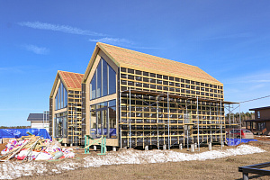 Медовая поляна: Воплощение мечты о коттеджном поселке Barnhouse