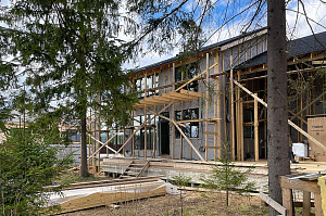 От цокольного отлива до отделки окон: комплексный подход, который превратил обычный дом в архитектурный шедевр