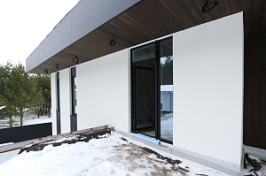 Комбинированный фасад от Лесобиржа-Спб: гармония стиля и долговечности в 