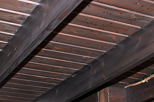 Преображение бани и террасы: защита и эстетика на реке Кобона