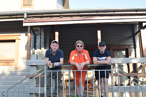 Финская надежность и русское брусовое зодчество: реставрация дома в Никольском краской Tikkurila Vinha