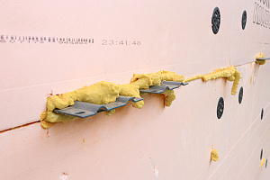 Вентилируемый фасад, свайно-винтовой фундамент террасы и новая кровля: почему этот проект в Белладжио прослужит десятилетиями