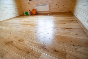 деревянный пол