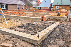 Надежный фундамент 