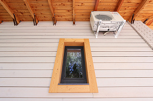 Почему владельцы домов из керамики выбирают планкен: реализованный проект с европейским качеством окраски и крепежом, который не оставляет следов