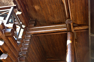 обработка деревянного дома