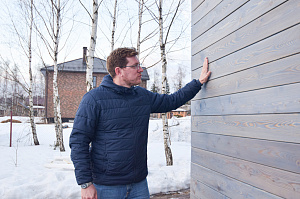 покраска дома маслом