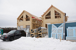 Медовая поляна: Воплощение мечты о коттеджном поселке Barnhouse