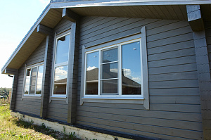 От ворсистой поверхности до благородного глянца: как многоступенчатая шлифовка и масло Renner преобразили дом