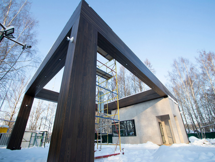 От индустриальной арки до дизайнерского акцента: как мы превратили обычную металлоконструкцию в объект гордости владельца