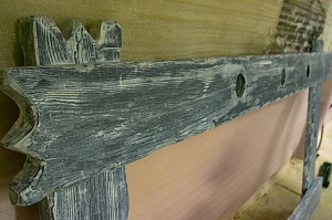 деревянное брашированное основание для люстры