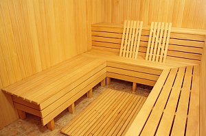 липовые лавочки в парной