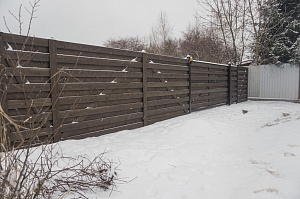 забор деревянный