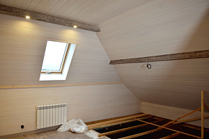 потолок в мансарде