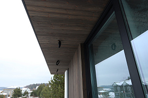 Комбинированный фасад от Лесобиржа-Спб: гармония стиля и долговечности в 