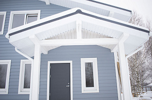 Дом обшитый сайдингом