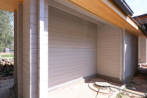 Почему владельцы домов из керамики выбирают планкен: реализованный проект с европейским качеством окраски и крепежом, который не оставляет следов