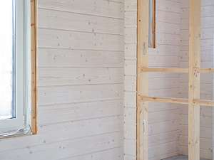 Внутренняя гармония: безупречная покраска брусового дома лазурью Renner в ДНП Деревенька от Лесобиржа-Спб