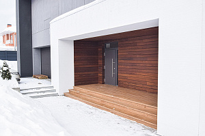 облицовка фасада термодревесинойоблицовка фасада термососной