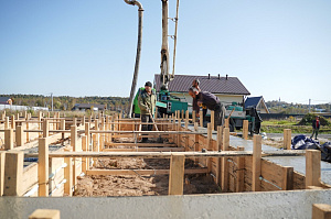 Надежный фундамент для жилого дома в Елагино: основа долговечности от Лесобиржи-СПб